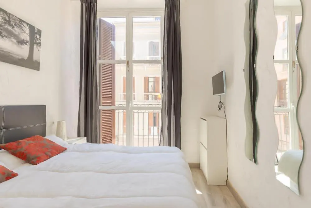 Apartamento Beautiful flat with balcony&wifi in Málaga Center
